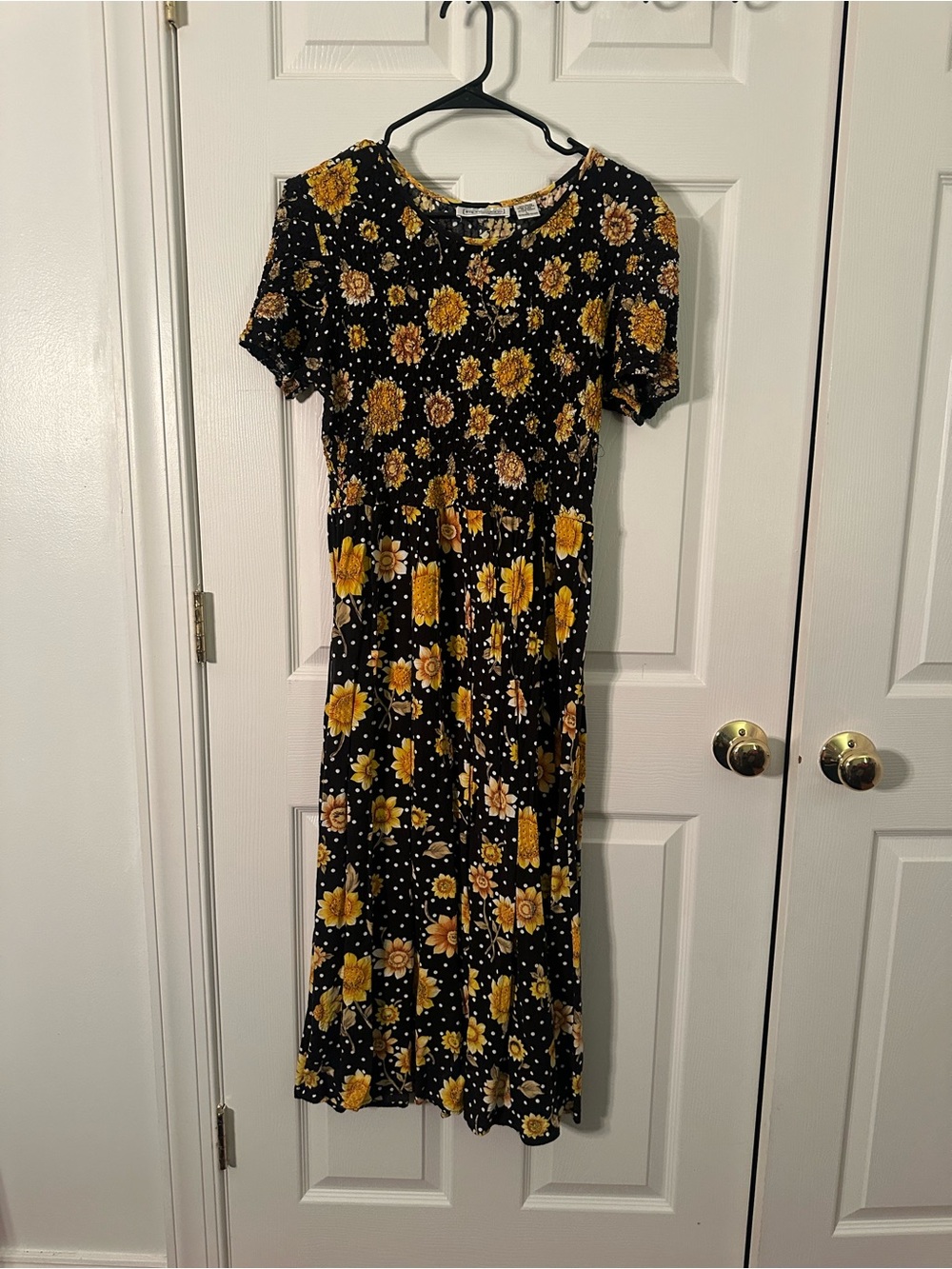 Black & Yellow Floral Midi Dress - Women's